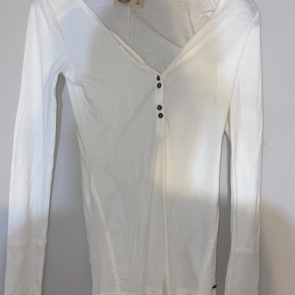 White V-neck long sleeve